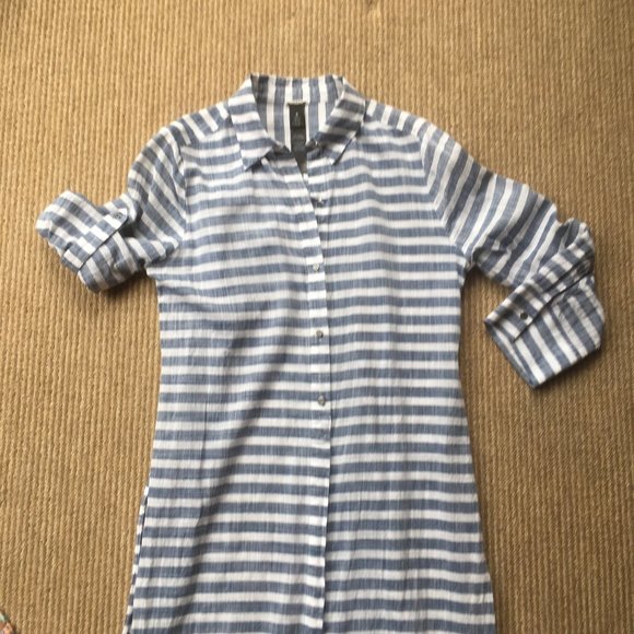 Chico's Black Label Shirt Tunic. 0. Blue and White - Picture 10 of 11